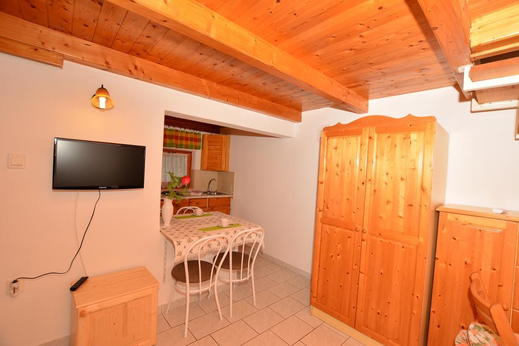 Hévíz Viragoskert Apartman חדר תמונה
