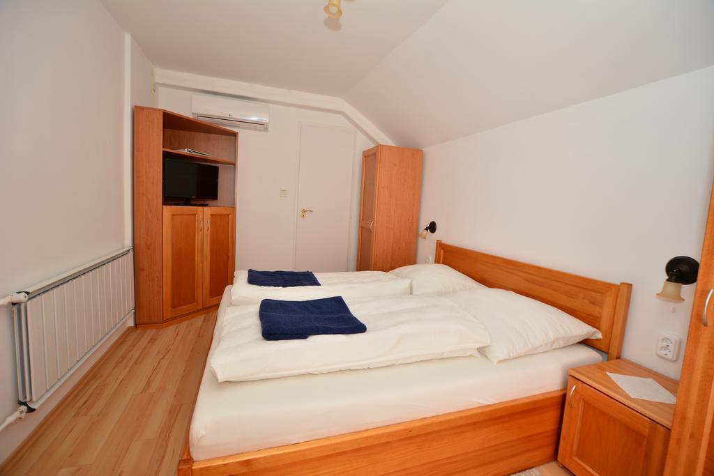Hévíz Viragoskert Apartman חדר תמונה
