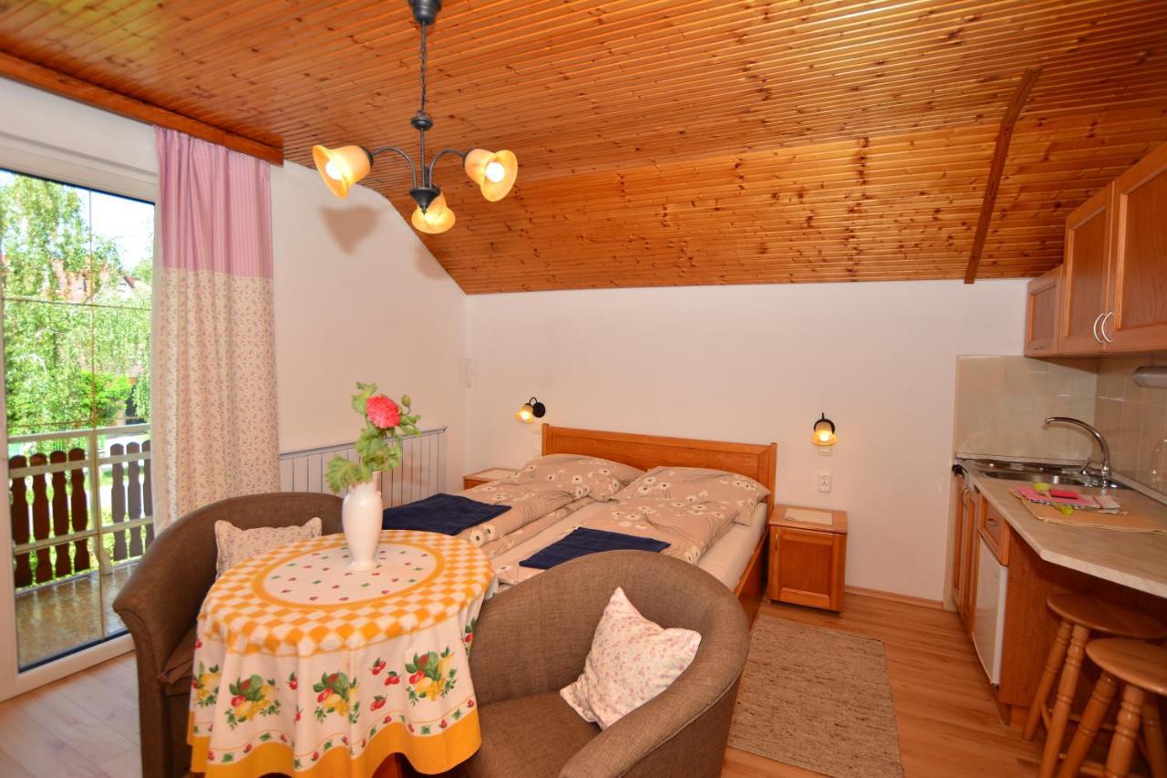 Hévíz Viragoskert Apartman מראה חיצוני תמונה